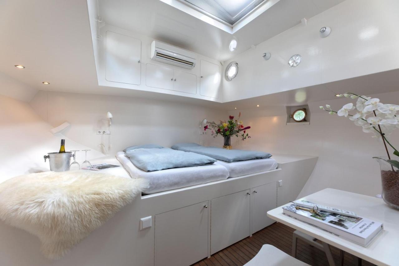 Houseboat Volle Maan Bed & Breakfast Amsterdam Ngoại thất bức ảnh